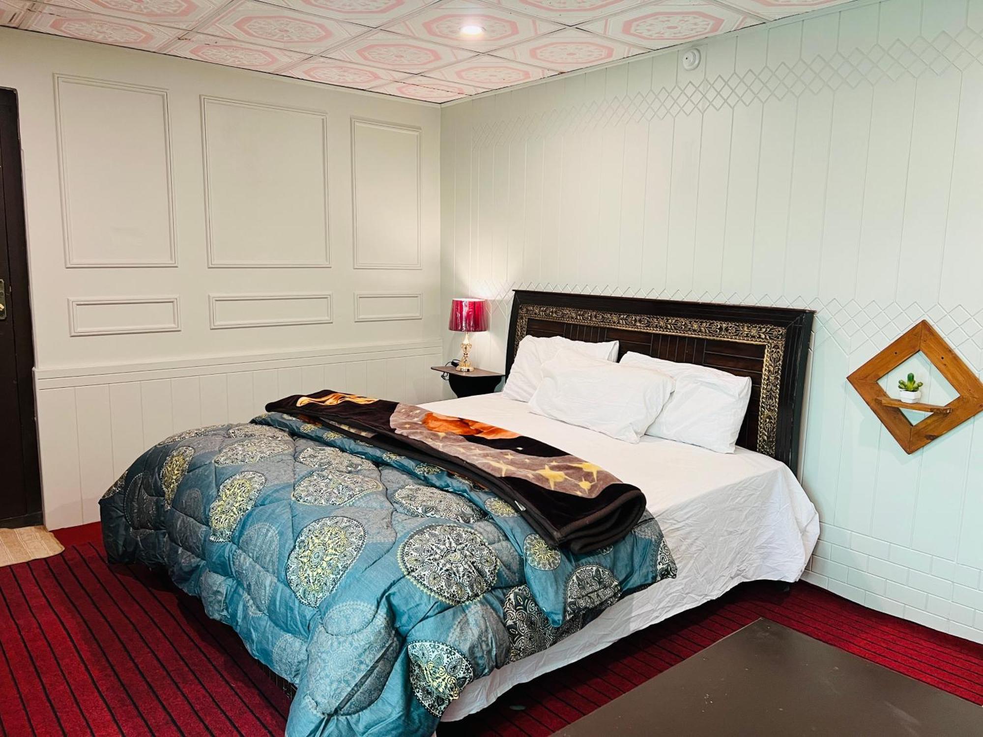 Skardu Lodge Екстериор снимка
