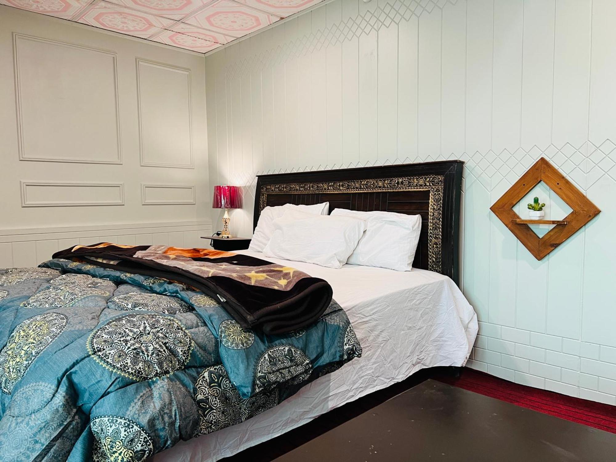 Skardu Lodge Екстериор снимка